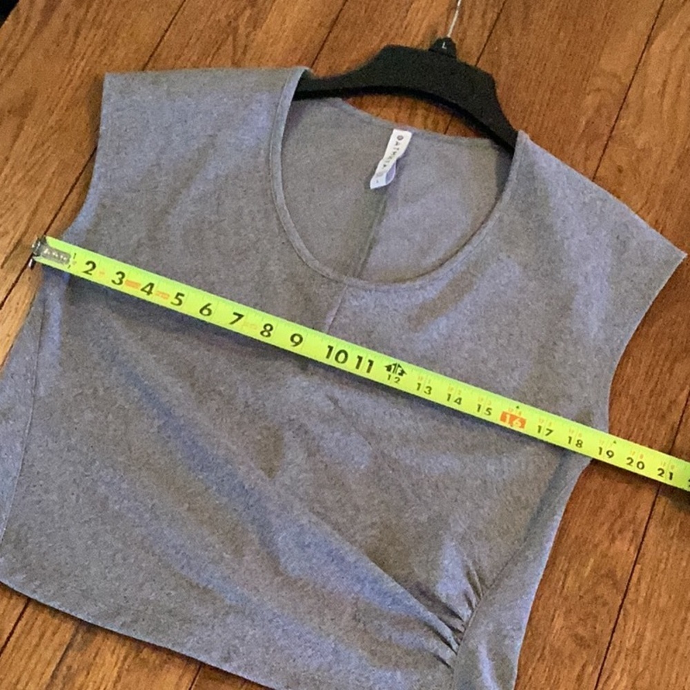 *Athleta | Bayview Ribbed Cropped Faux Wrap Top Workout Tank in Heather Grey L - Picture 7 of 8